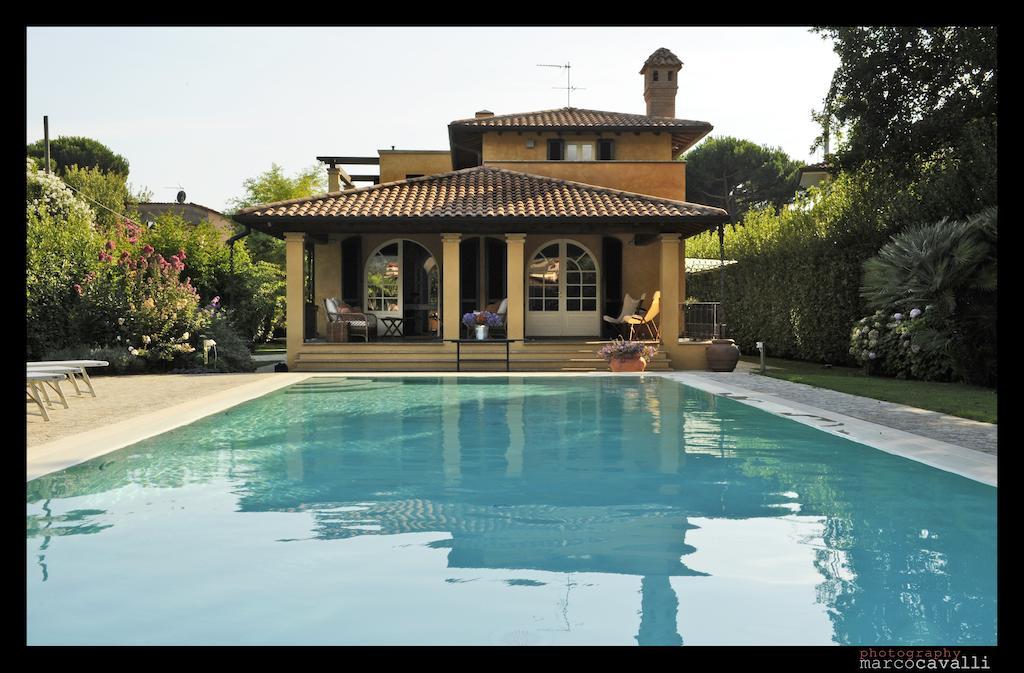 Relais Di Alice- Adults Only Panzió Forte dei Marmi Kültér fotó